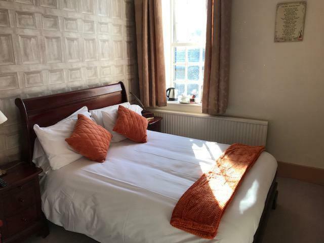 The Craven Heifer Bed and Breakfast Addingham Esterno foto