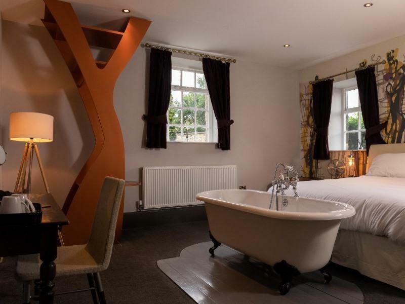 Bed and Breakfast The Craven Heifer Addingham Esterno foto